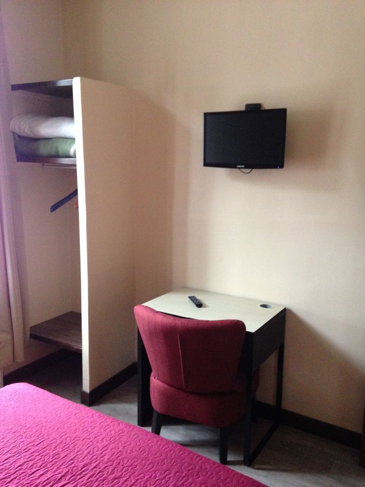 Hotel Le Bellevue - Paris Porte D'Orleans Cachan Eksteriør bilde